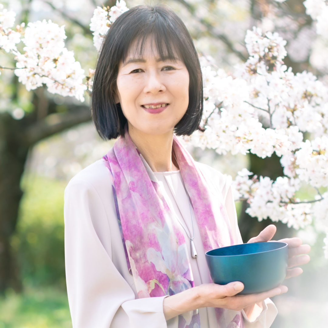 蝦名令子プロフィール写真